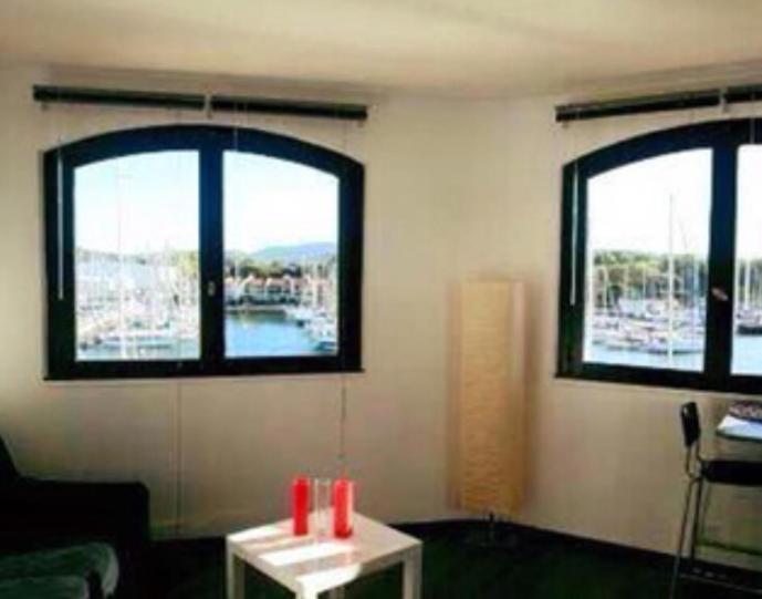 شقة Petit Cocon Magnifique Vue Sur Marina Dans Le Golfe De Saint Tropez كوغولين المظهر الخارجي الصورة