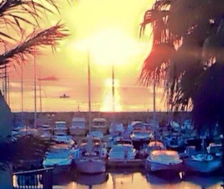 شقة Petit Cocon Magnifique Vue Sur Marina Dans Le Golfe De Saint Tropez كوغولين المظهر الخارجي الصورة